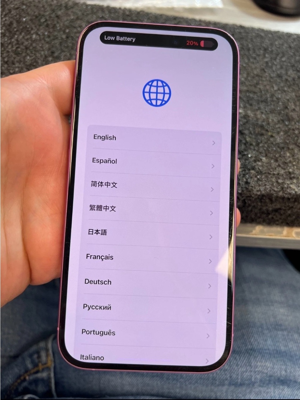 Apple iPhone 16- Pink